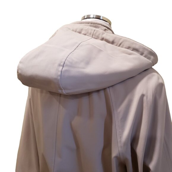 Liz Claiborne M Mid Length Water Resist Rain Anorak Coat Tan Excellent Condition - Picture 5 of 16
